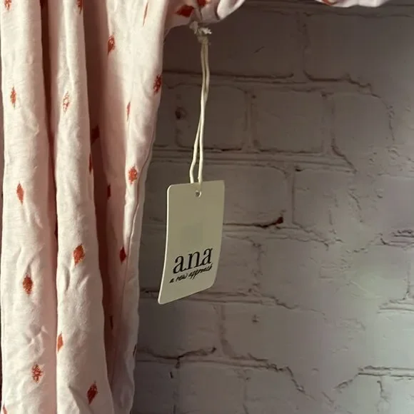 Pink Smocked Sleeve Top​ Puffey sleeves - Picture 5 of 10